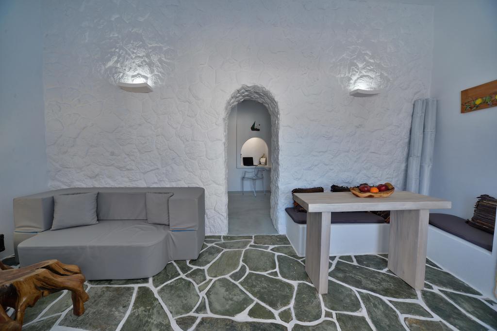 Апартаменты Amo Folegandros Каравостаси Экстерьер фото