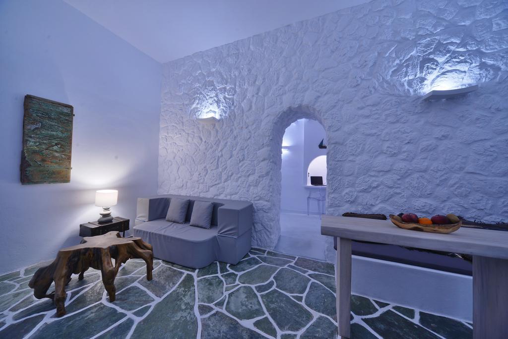 Апартаменты Amo Folegandros Каравостаси Экстерьер фото