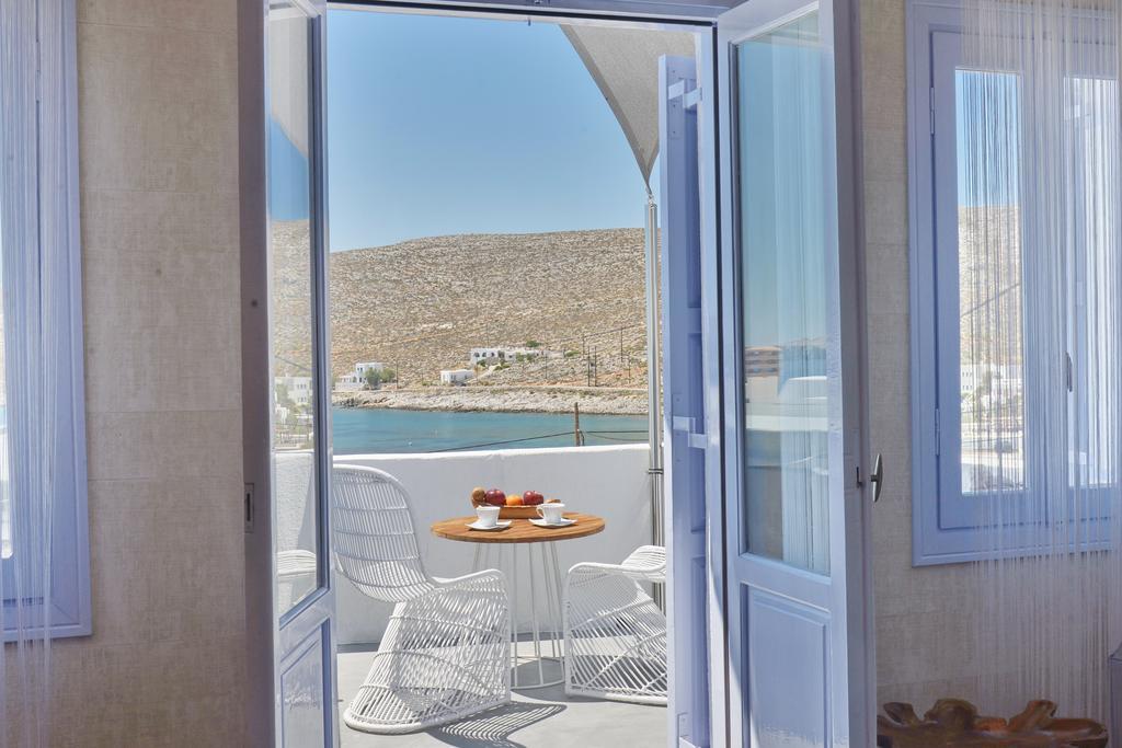 Апартаменты Amo Folegandros Каравостаси Экстерьер фото